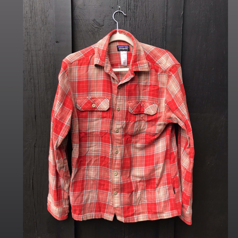 patagonia organic cotton plaid button down
